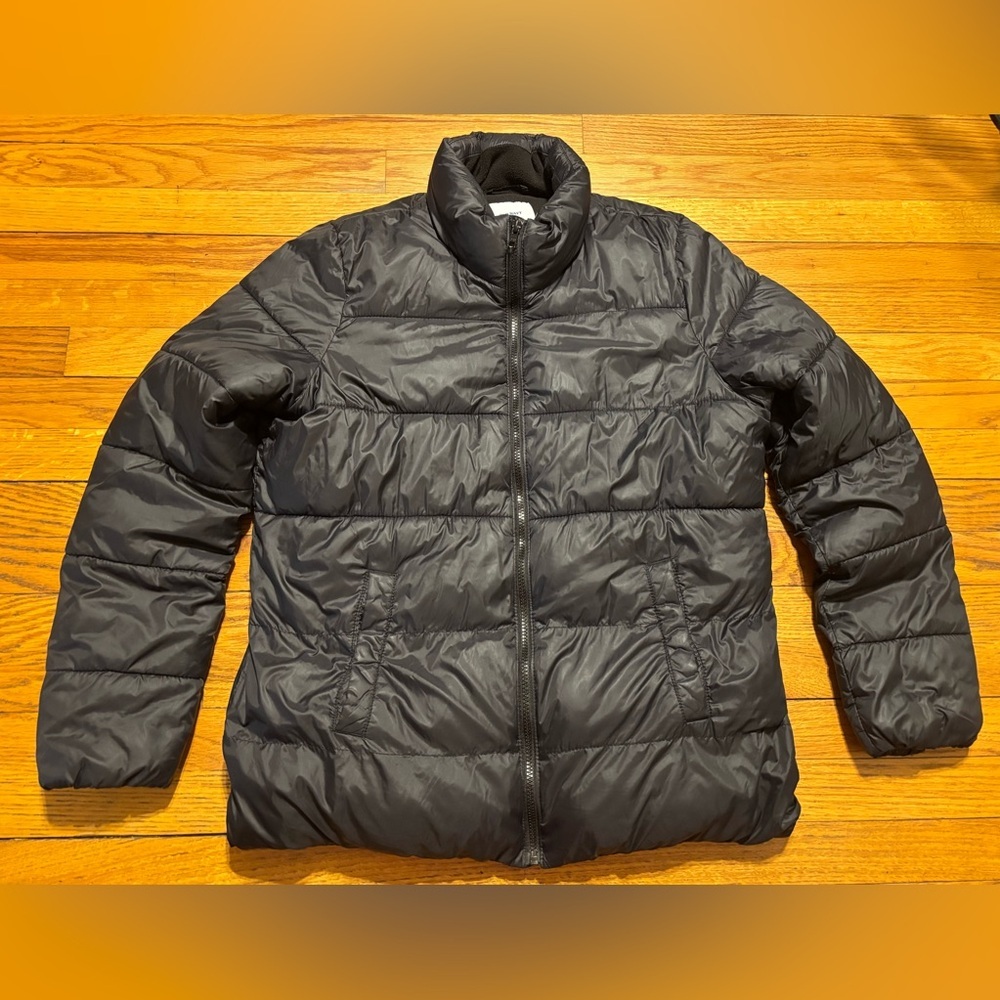 Old Navy Black Quilted Puffer Jacket - Picture 3 of 12
